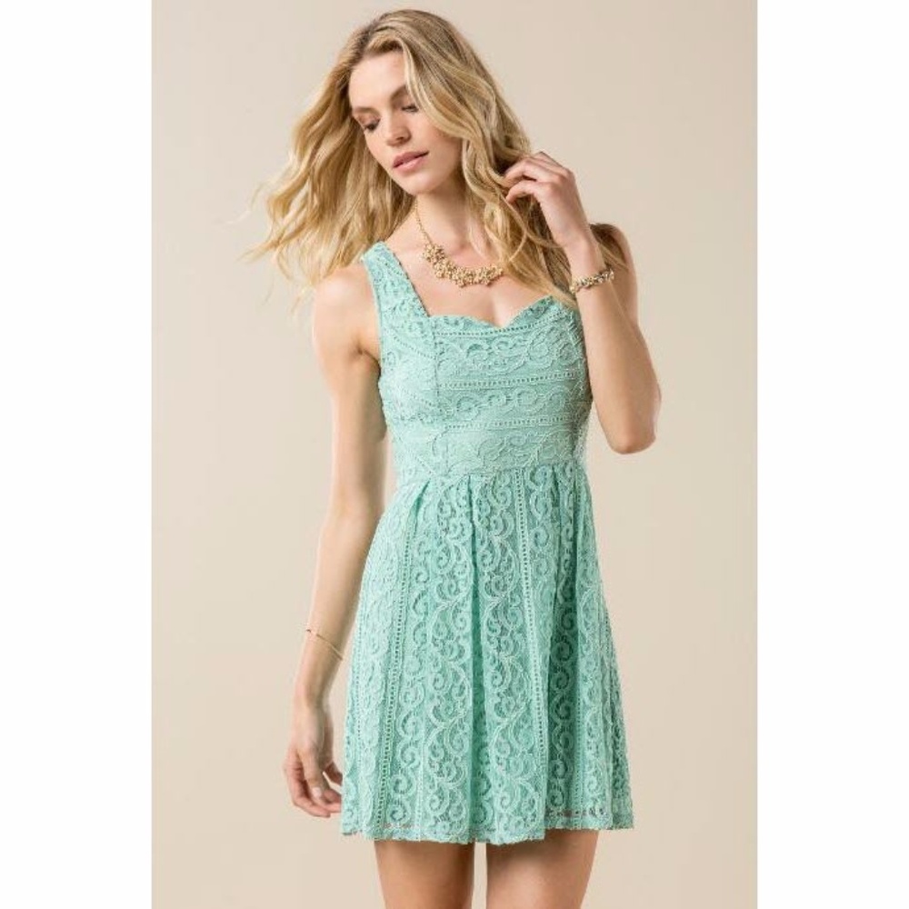 Francesca’s Dress (M) Lace Turquoise